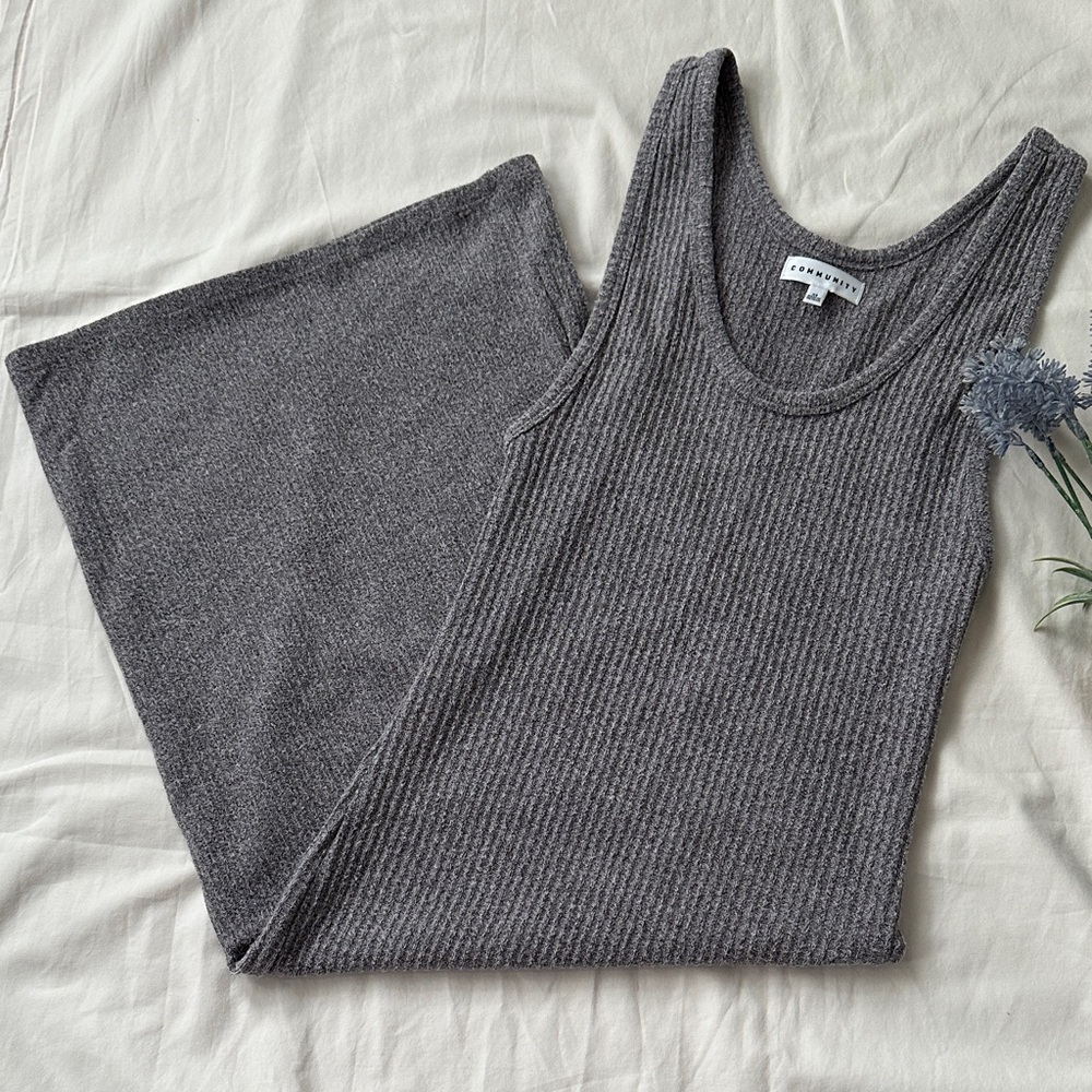 Aritzia Community Gray Ribbed maxi dress, size XS
